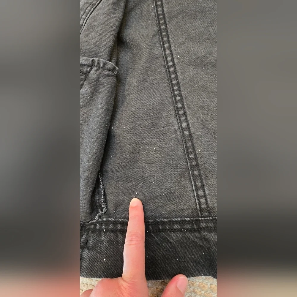 Free People Women’s Jean Jacket Rumors Denim in Washed Black Button Up Size XS - Picture 10 of 15